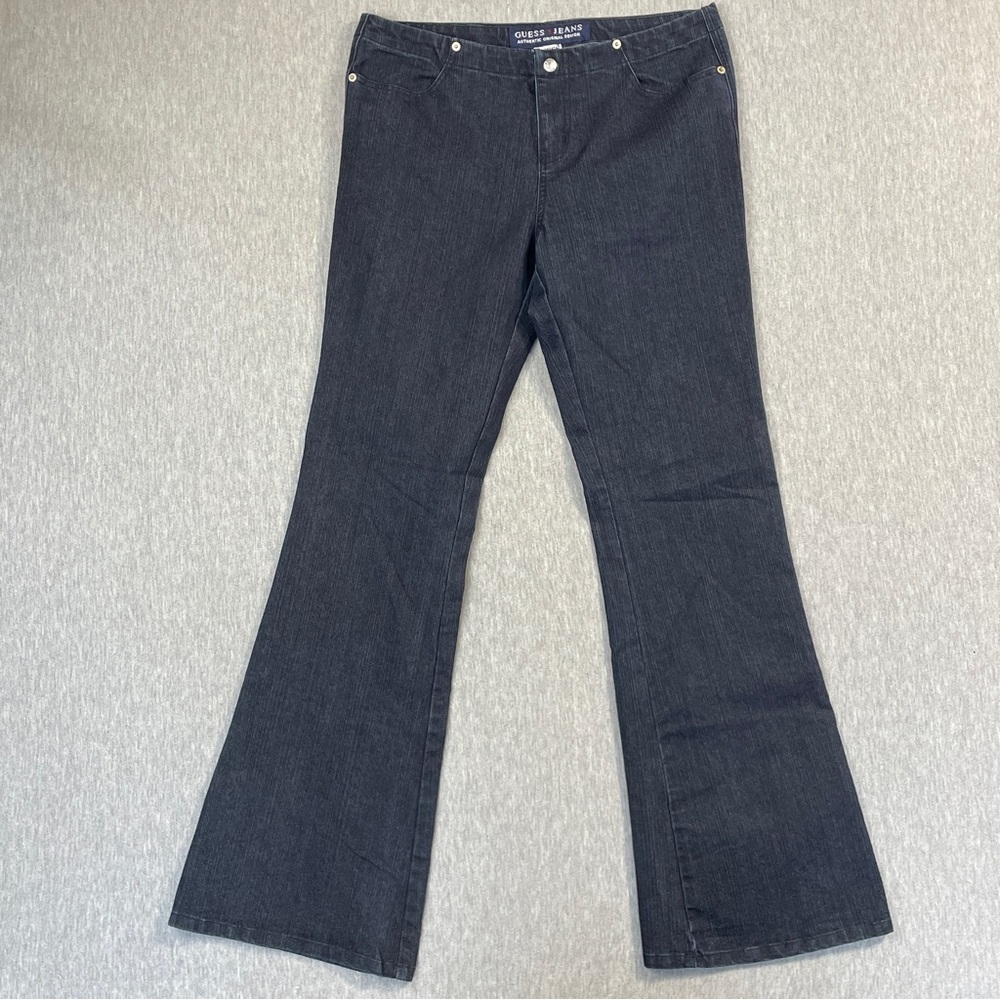 Guess Flare Jeans Women’s 31 Dark Wash Blue Authentic Original Design USA